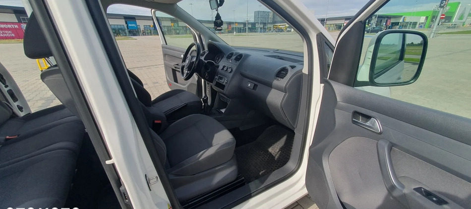Volkswagen Caddy cena 42900 przebieg: 207900, rok produkcji 2014 z Koszalin małe 781